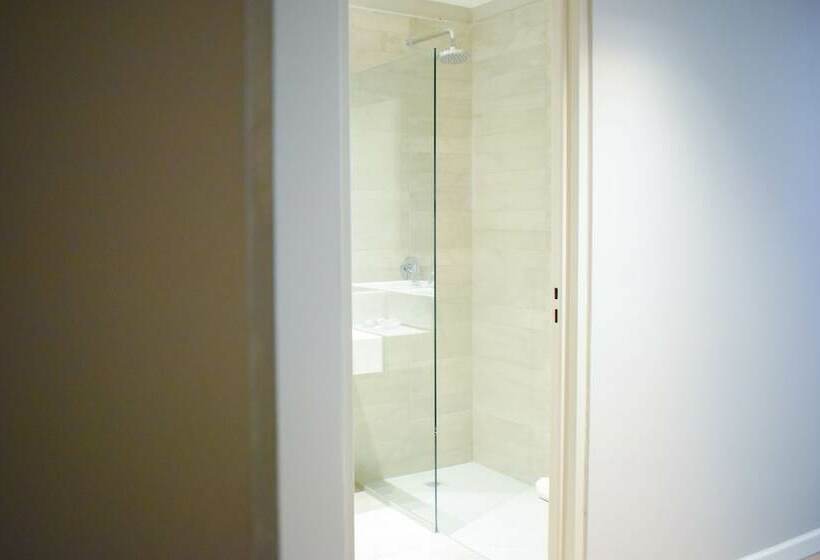 ファミリールーム, Cyan Soho Neuquen