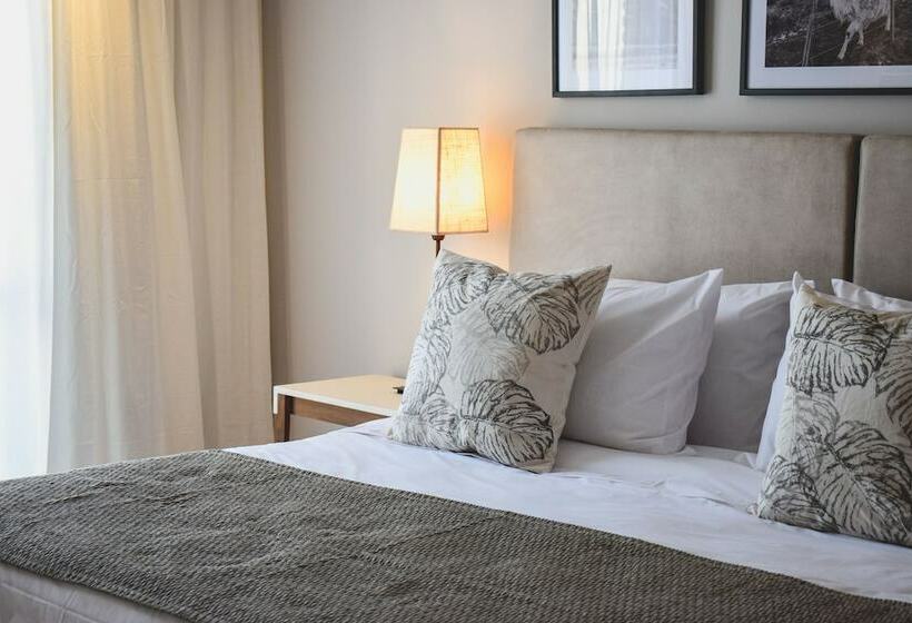 スーペリアールーム, Cyan Soho Neuquen