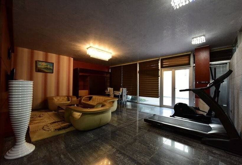 آپارتمان 1 خوابه با چشمانداز باغ, Deluxe City