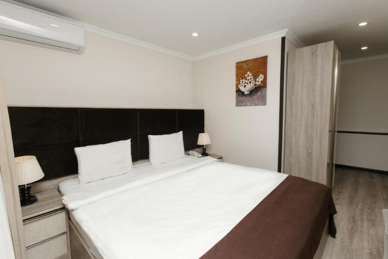 اتاق استاندارد, Deluxe City