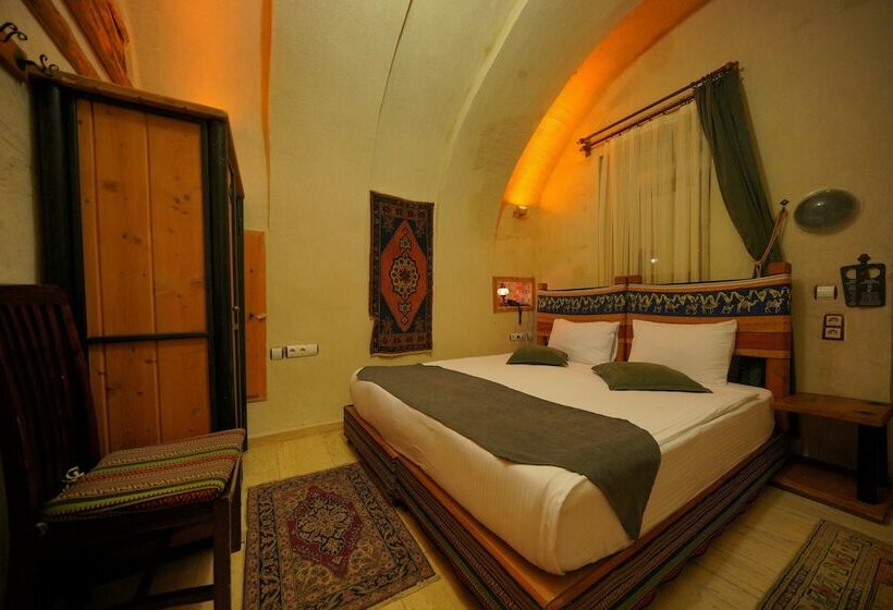 Номер Стандарт, Fosil Cave