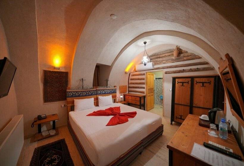 Номер Стандарт, Fosil Cave