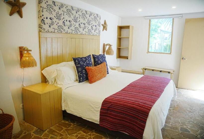 جناح جونيور, Isla Real