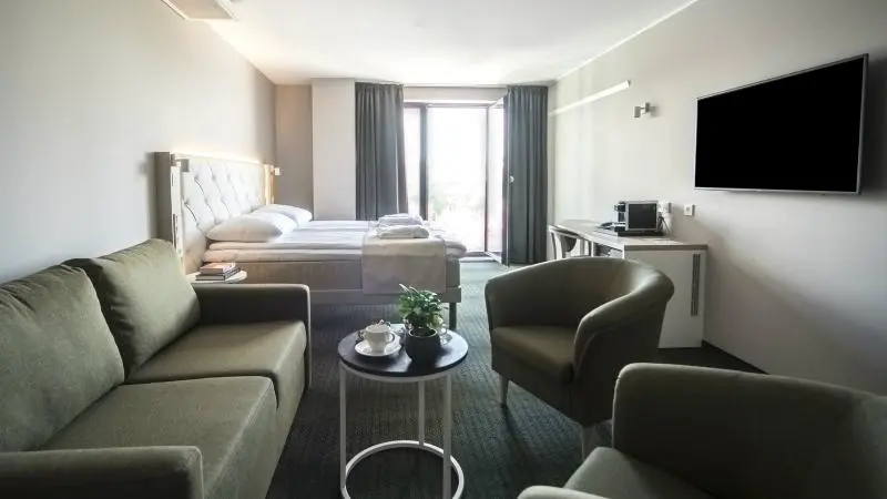 سوییت جونیور, Metropol Spa