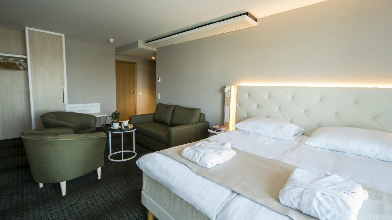 سوییت جونیور, Metropol Spa
