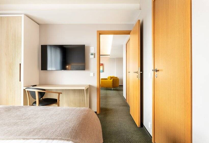 سوئیت با بالکن, Metropol Spa