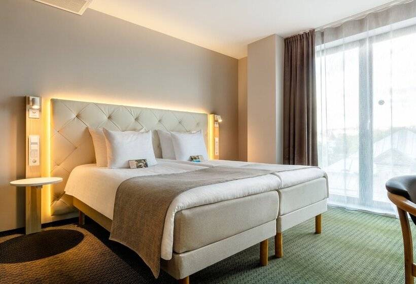 سوییت جونیور, Metropol Spa