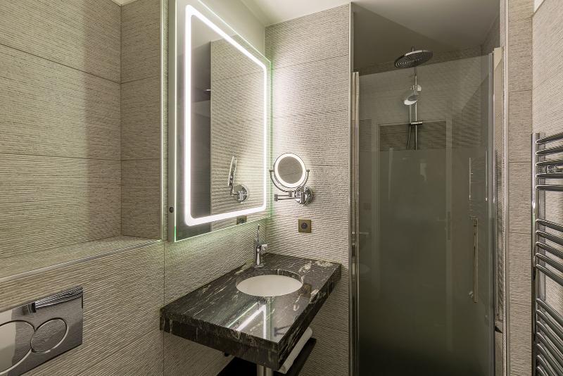 سوییت جونیور, Metropol Spa