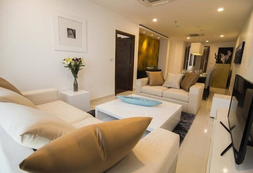 3침실 수피리어 아파트, Platinum One Suites