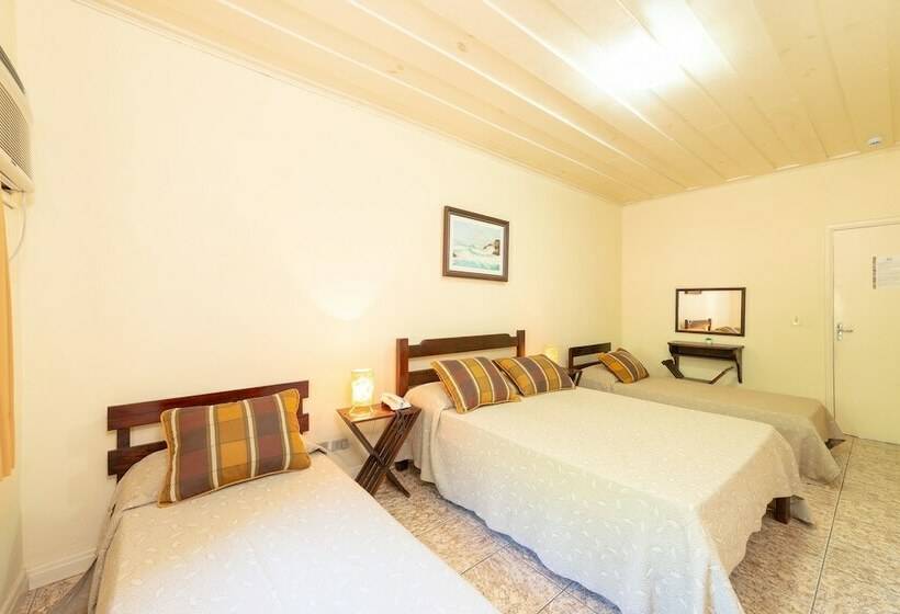 スタンダード４人部屋, Saveiros