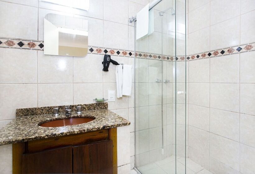 デラックスの４人部屋, Saveiros