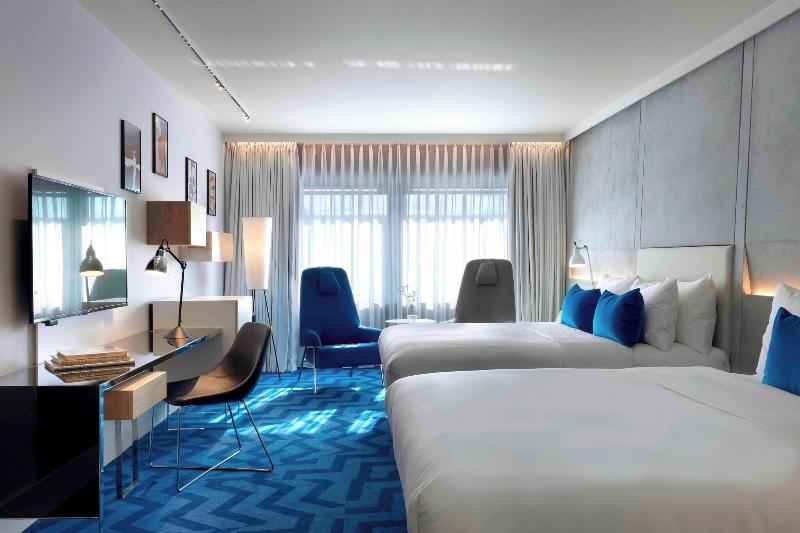 Номер Deluxe, Shanghai Marriott Hotel Kangqiao
