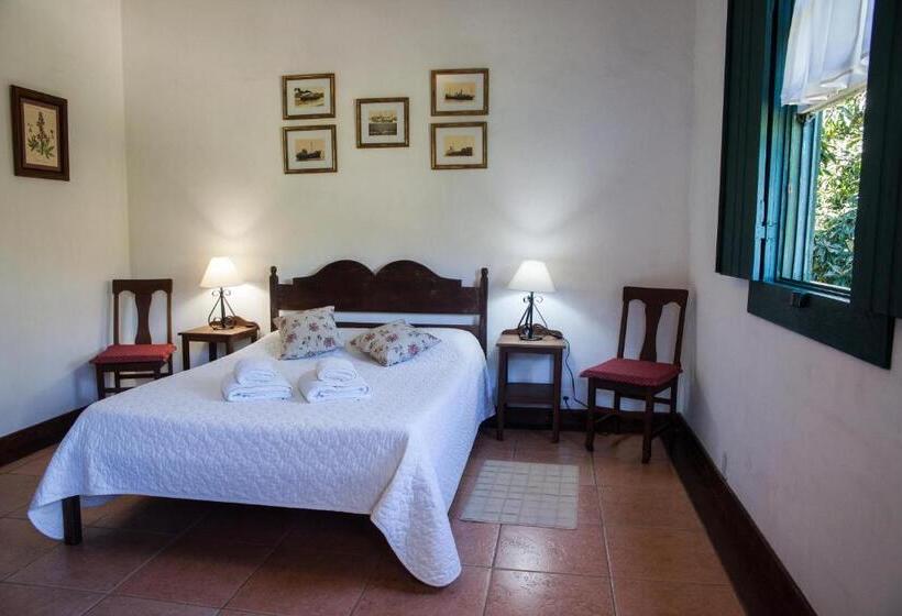 غرفة قياسية, Solar Dos Montes