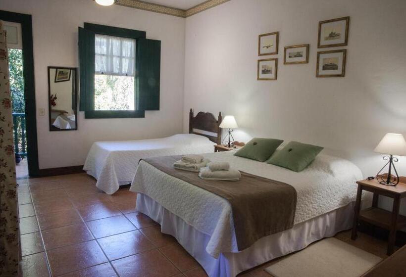 غرفة كلاسيكية ثلاثية, Solar Dos Montes