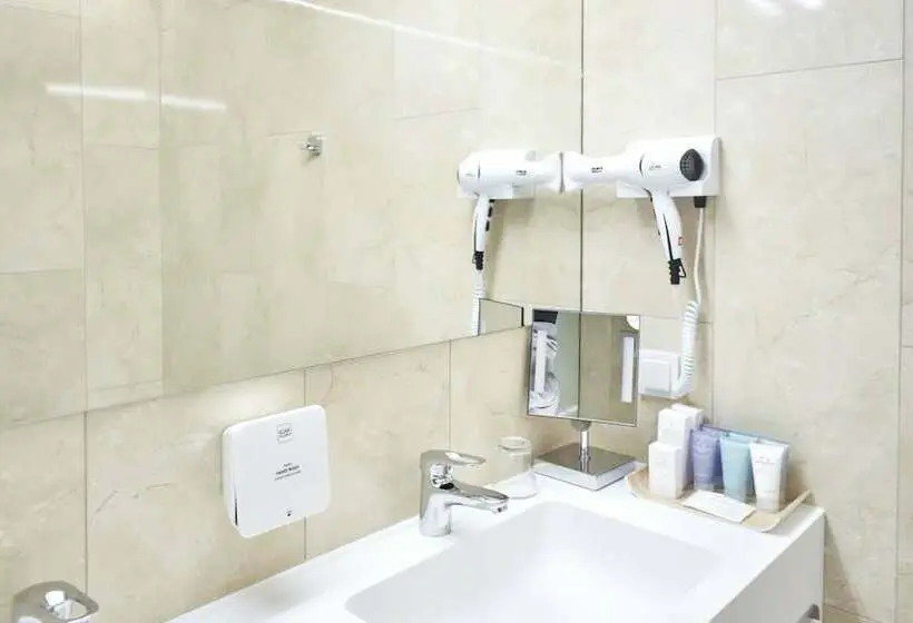 سوئیت با بالکن, Metropol Spa