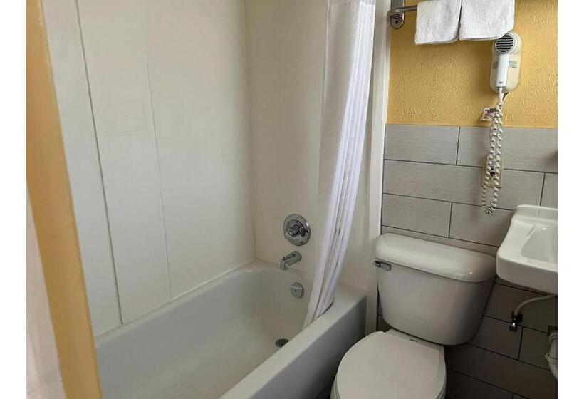 غرفة قياسية, Budget Inn Motel Perrysburg Oh