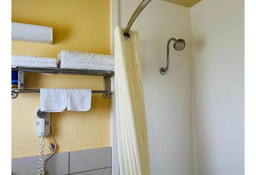 غرفة قياسية, Budget Inn Motel Perrysburg Oh