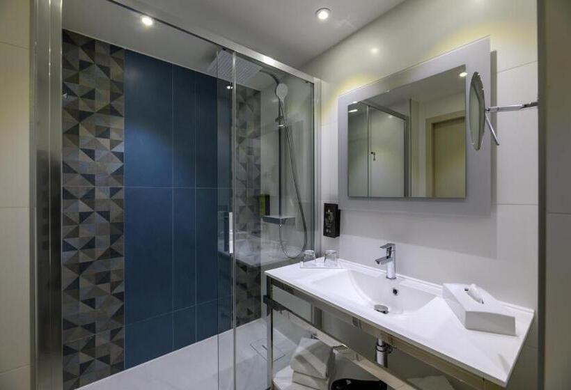 コンフォートルーム, Best Western Plus Ajaccio Amiraute