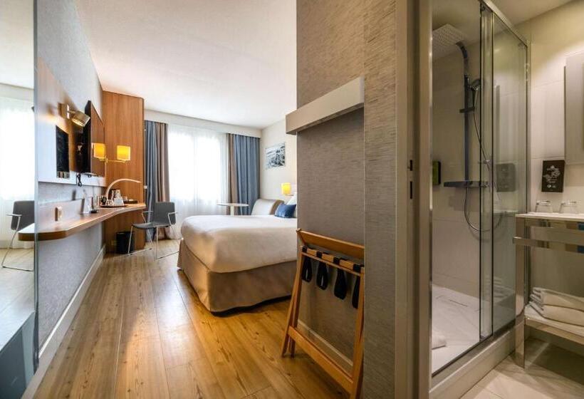 コンフォートルーム, Best Western Plus Ajaccio Amiraute