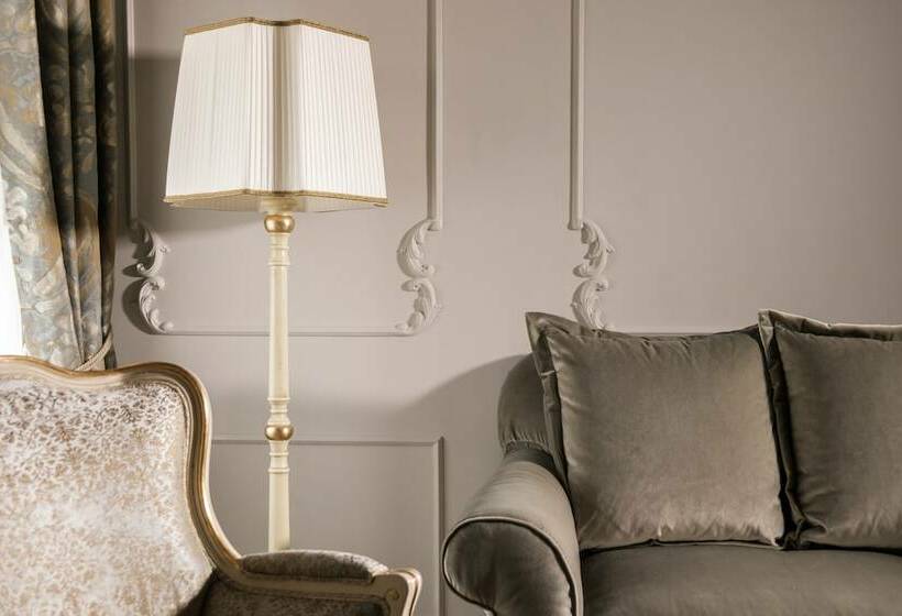 سوییت دوبلکس, Domus Zamittello