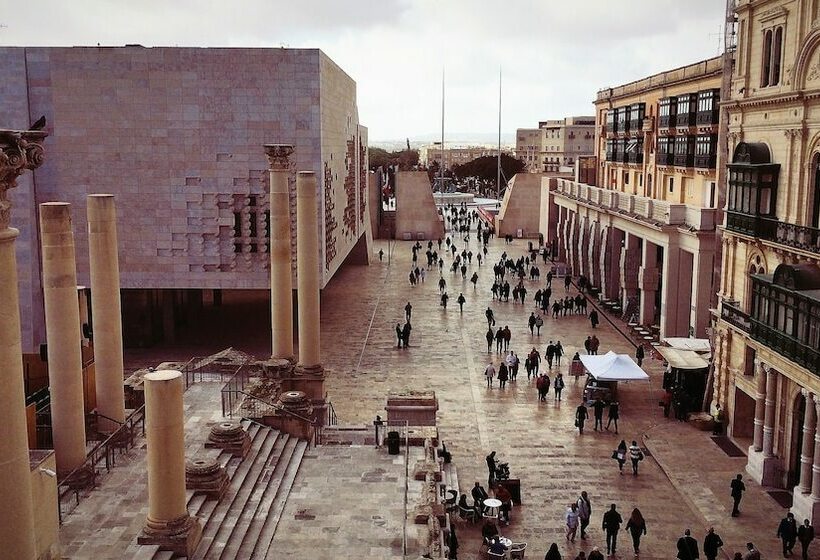 اتاق اجرایی, Domus Zamittello