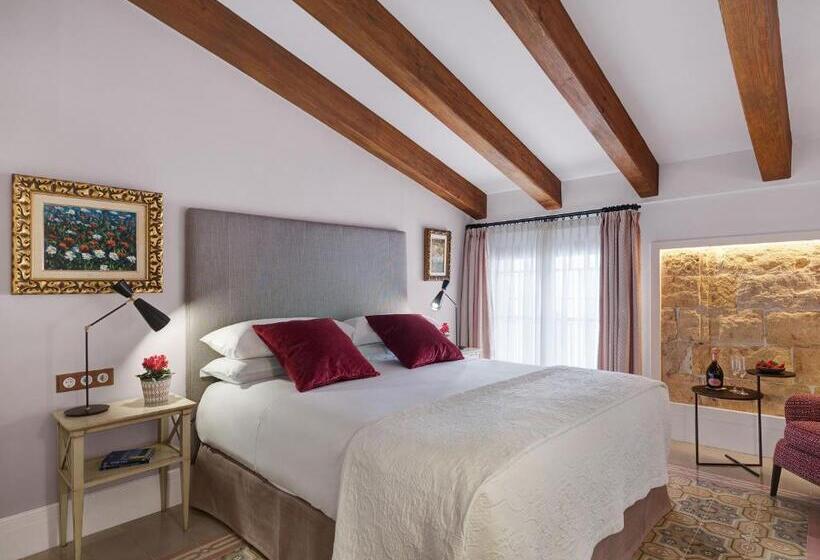 디럭스 룸, Gloria De Sant Jaume