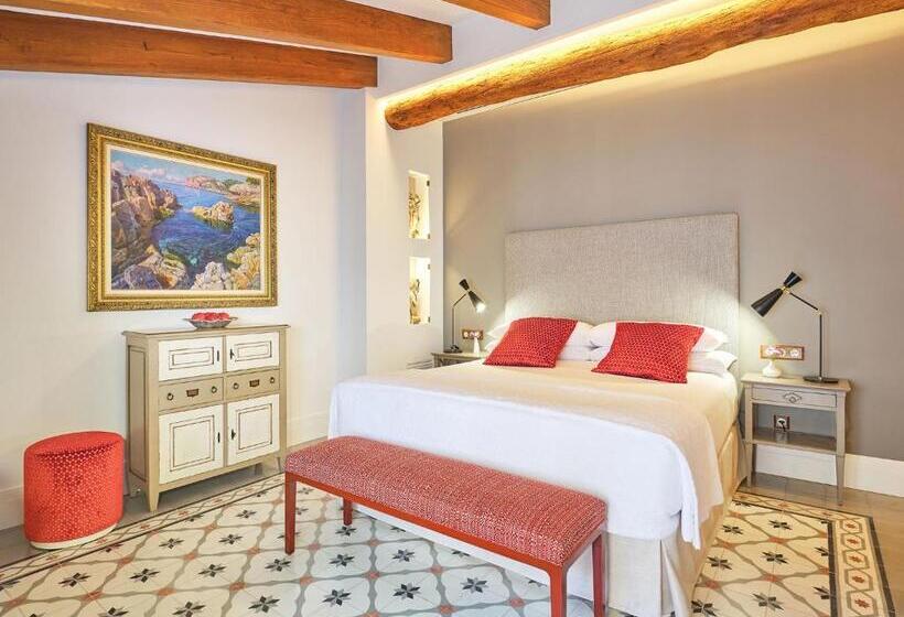 Номер Deluxe, Gloria De Sant Jaume