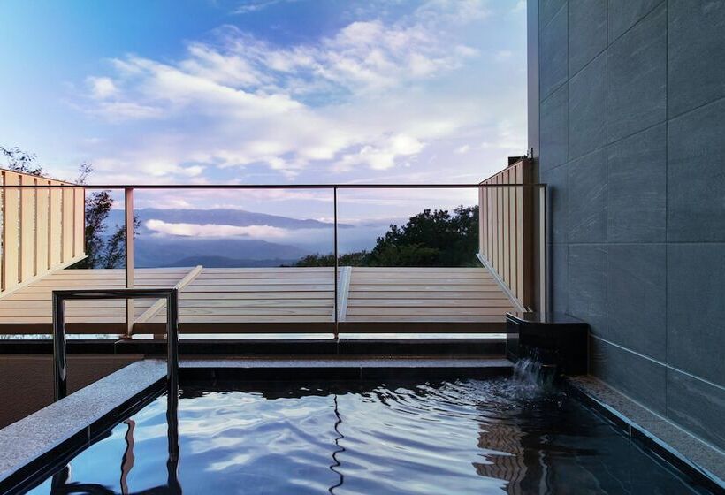 Номер Премиум, Izu Marriott Hotel Shuzenji