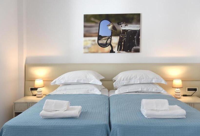 Семейный Номер, Mersina Exclusive