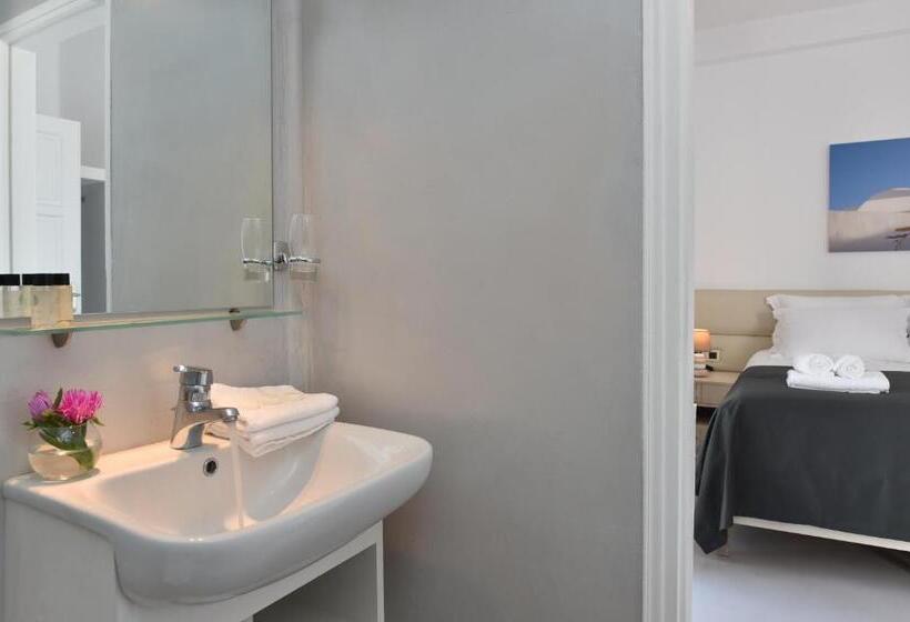 Номер Superior, Mersina Exclusive