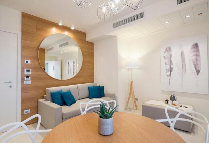 两卧行政公寓, Metropol Ceccarini Suite Luxury Apartments