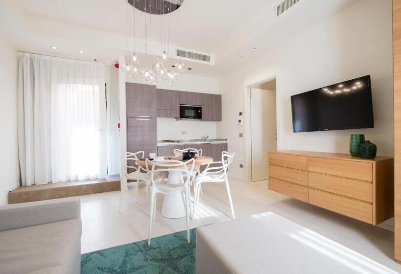 آپارتمان راحتی 1 خوابه, Metropol Ceccarini Suite   Luxury Apartments