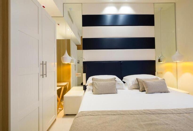 آپارتمان پرستیژ 1 خوابه, Metropol Ceccarini Suite   Luxury Apartments