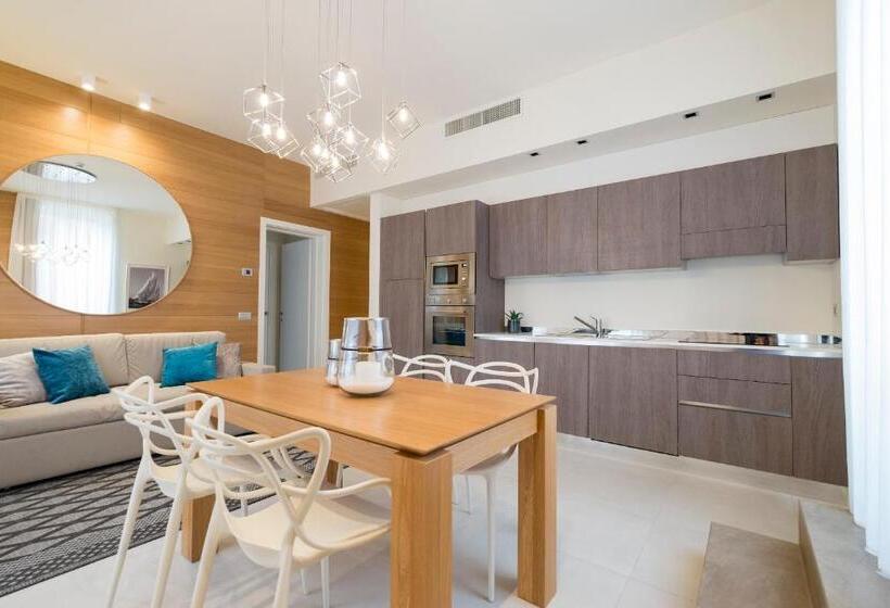 尊贵单卧公寓, Metropol Ceccarini Suite Luxury Apartments