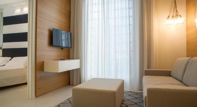 آپارتمان 1 خوابه, Metropol Ceccarini Suite   Luxury Apartments