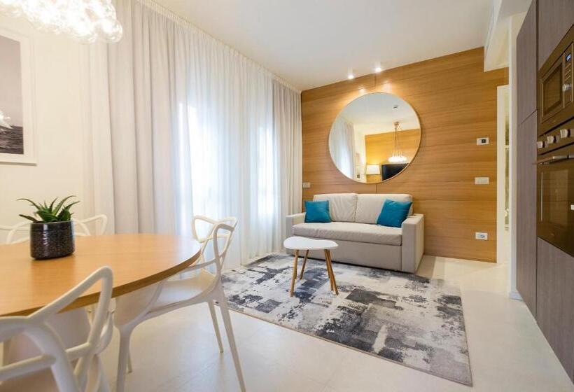 带1个卧室的公寓, Metropol Ceccarini Suite Luxury Apartments