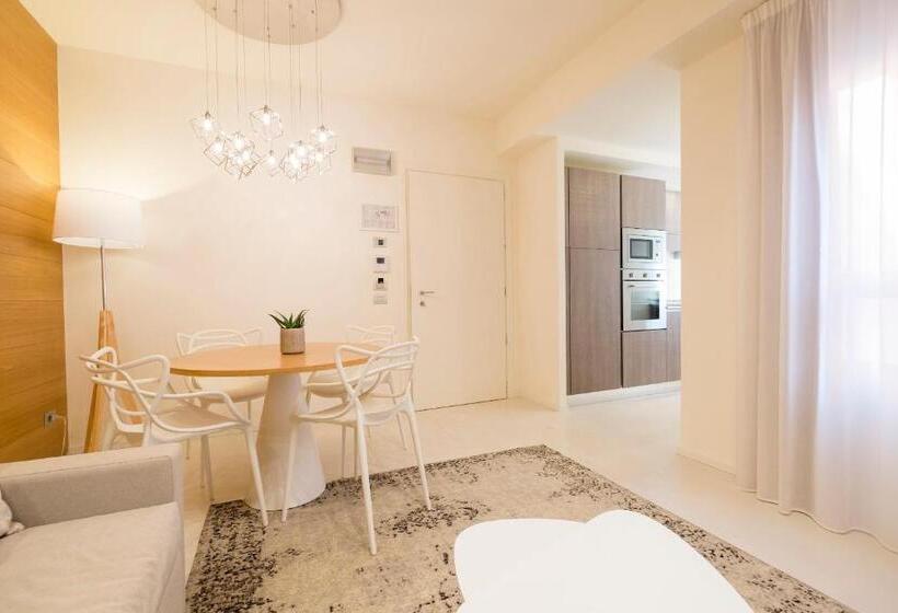 آپارتمان راحتی 1 خوابه, Metropol Ceccarini Suite   Luxury Apartments