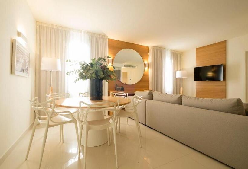 带3个卧室的公寓, Metropol Ceccarini Suite Luxury Apartments