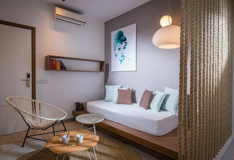 スーペリアールーム, Paralos Lifestyle Beach Adults Only