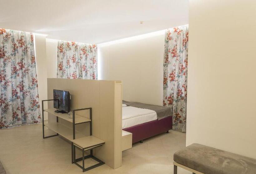 סוויטה, Mpm Astoria Hotel   Ultra All Inclusive