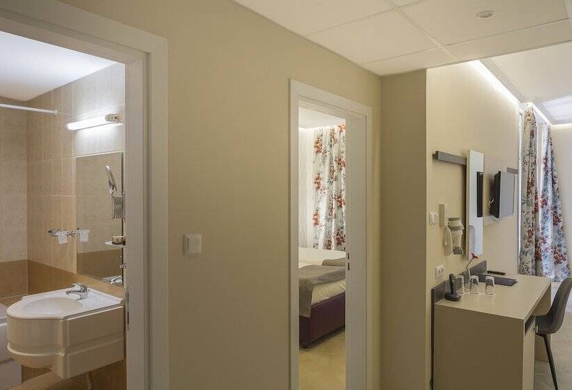 סוויטה, Mpm Astoria Hotel   Ultra All Inclusive