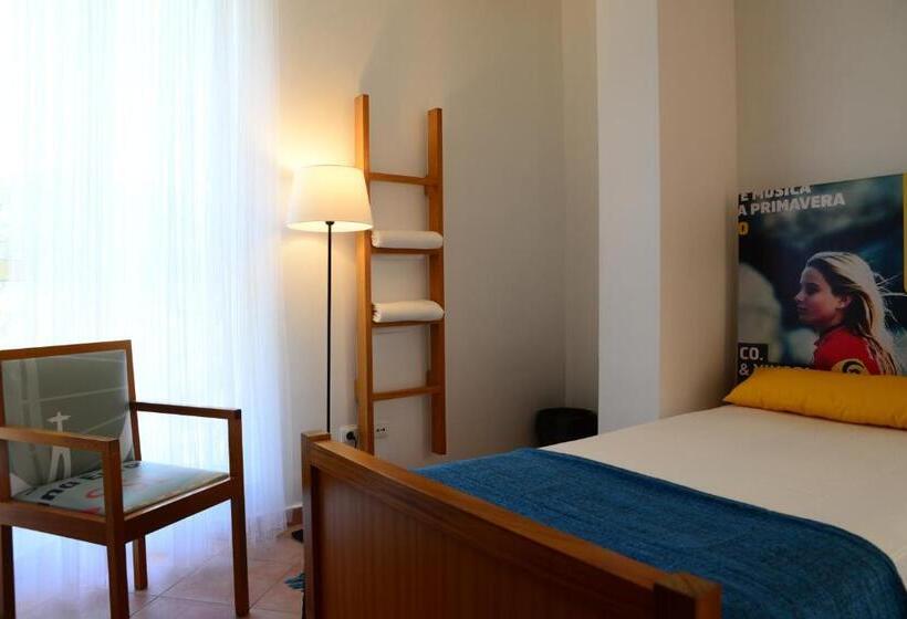 חדר סטנדרט חדר אמבטיה משותף, Caparica Sun Centre