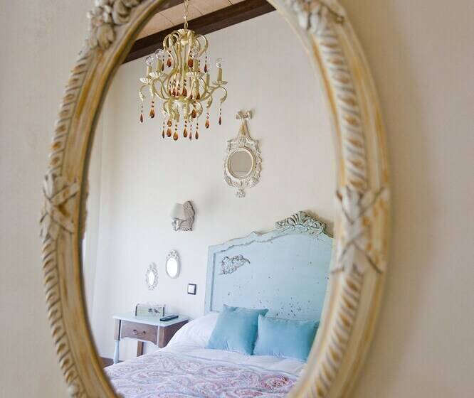 غرفة سوبيريور, Casa De La Campana