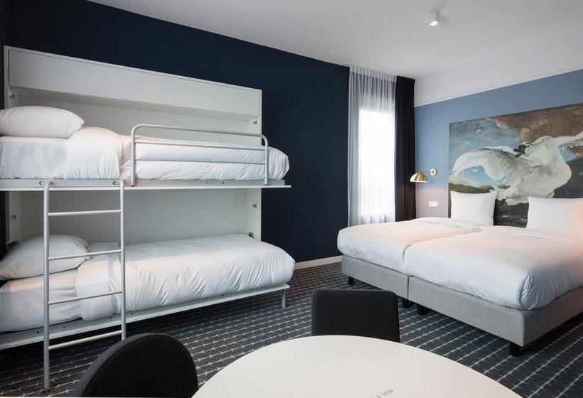 四人标准间, Corendon Village Amsterdam