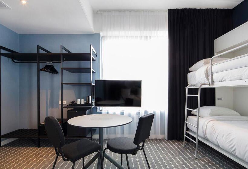 四人标准间, Corendon Village Amsterdam