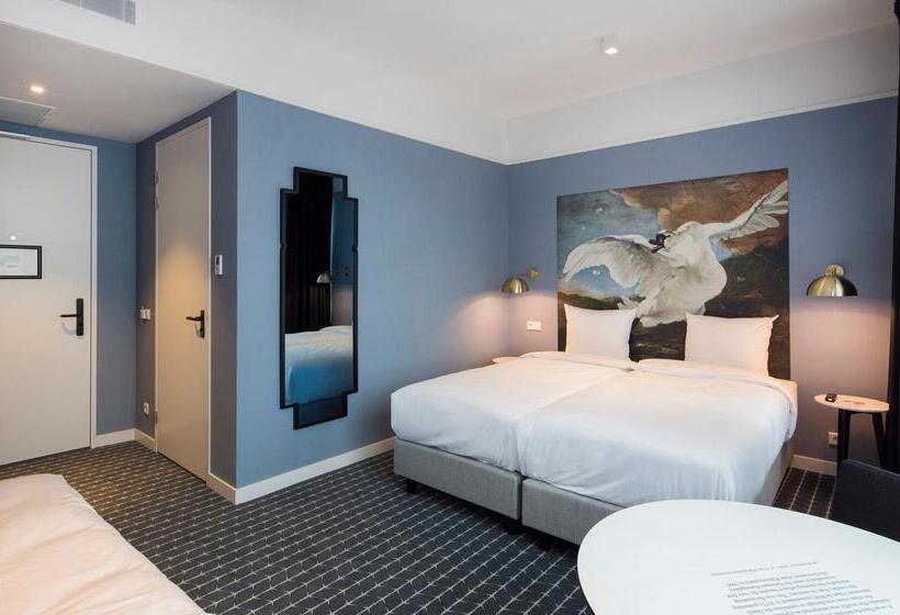 标准三人间, Corendon Village Amsterdam