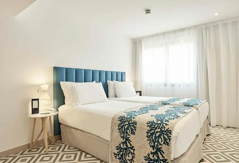 سوییت لوکس, Eurostars Ibiza