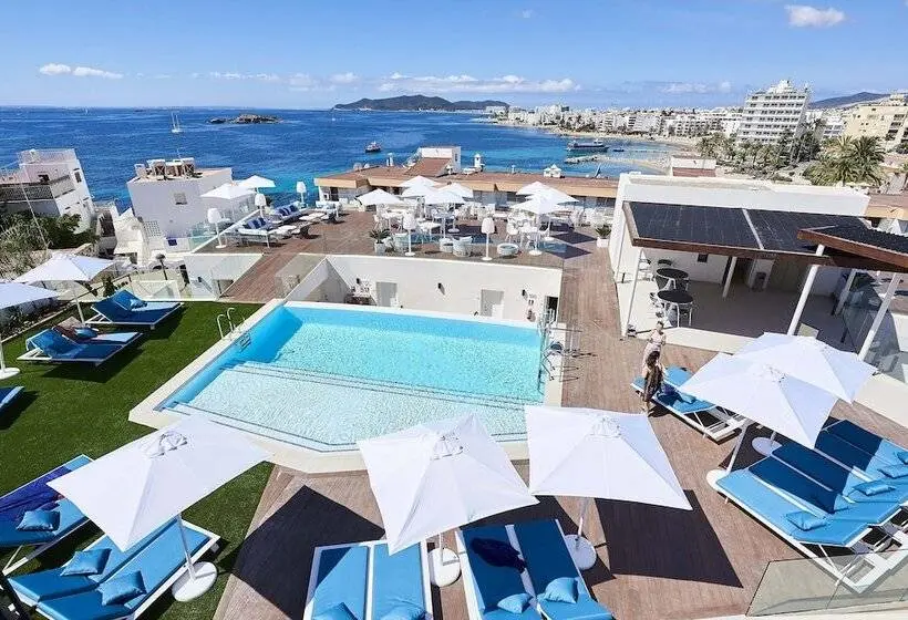 اتاق دوبلکس, Eurostars Ibiza