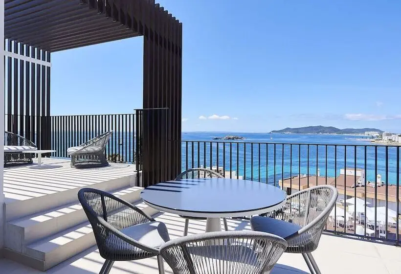 اتاق دوبلکس, Eurostars Ibiza