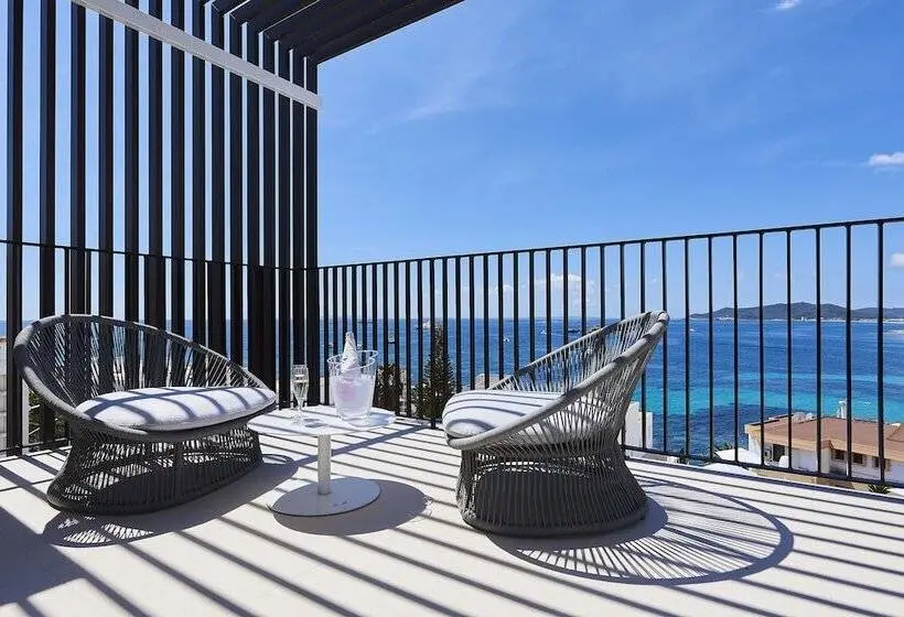 اتاق دوبلکس, Eurostars Ibiza